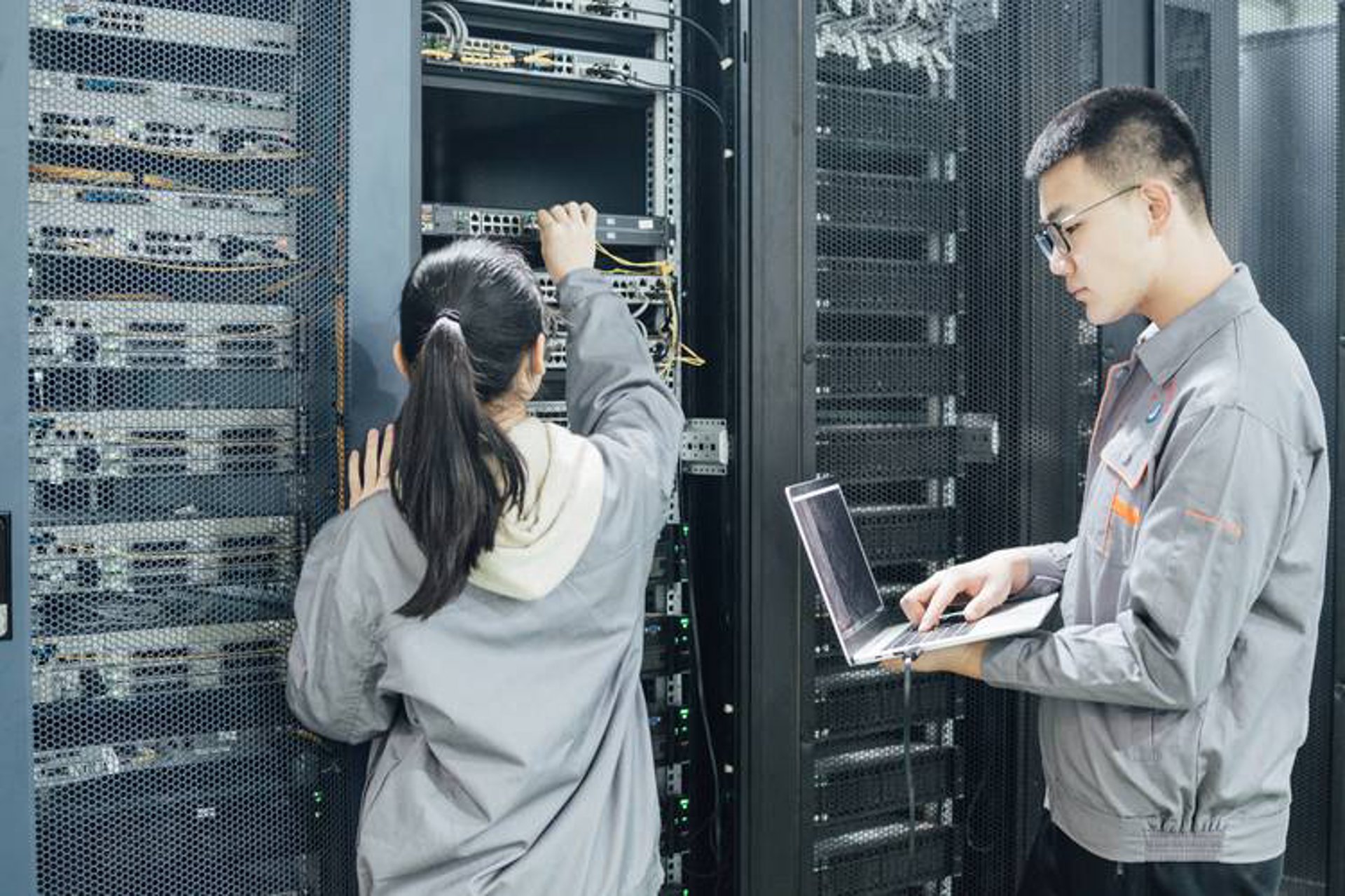 东绚旋科技